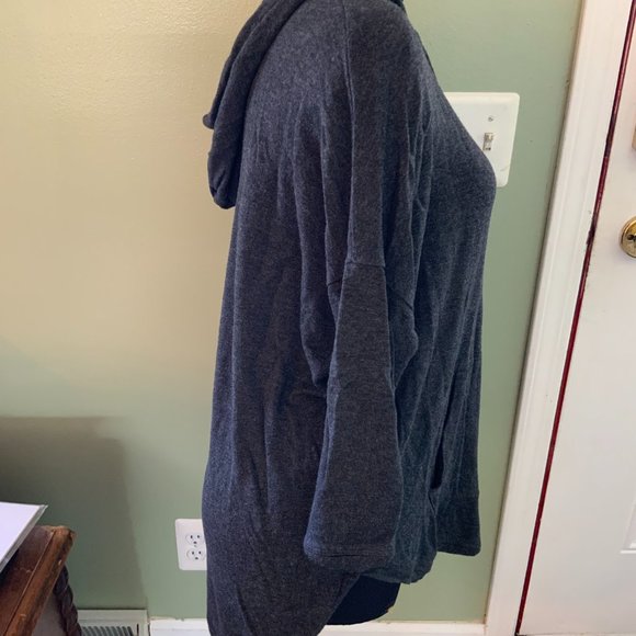 Grey Hoodie Tunic Women's Large - Picture 5 of 6